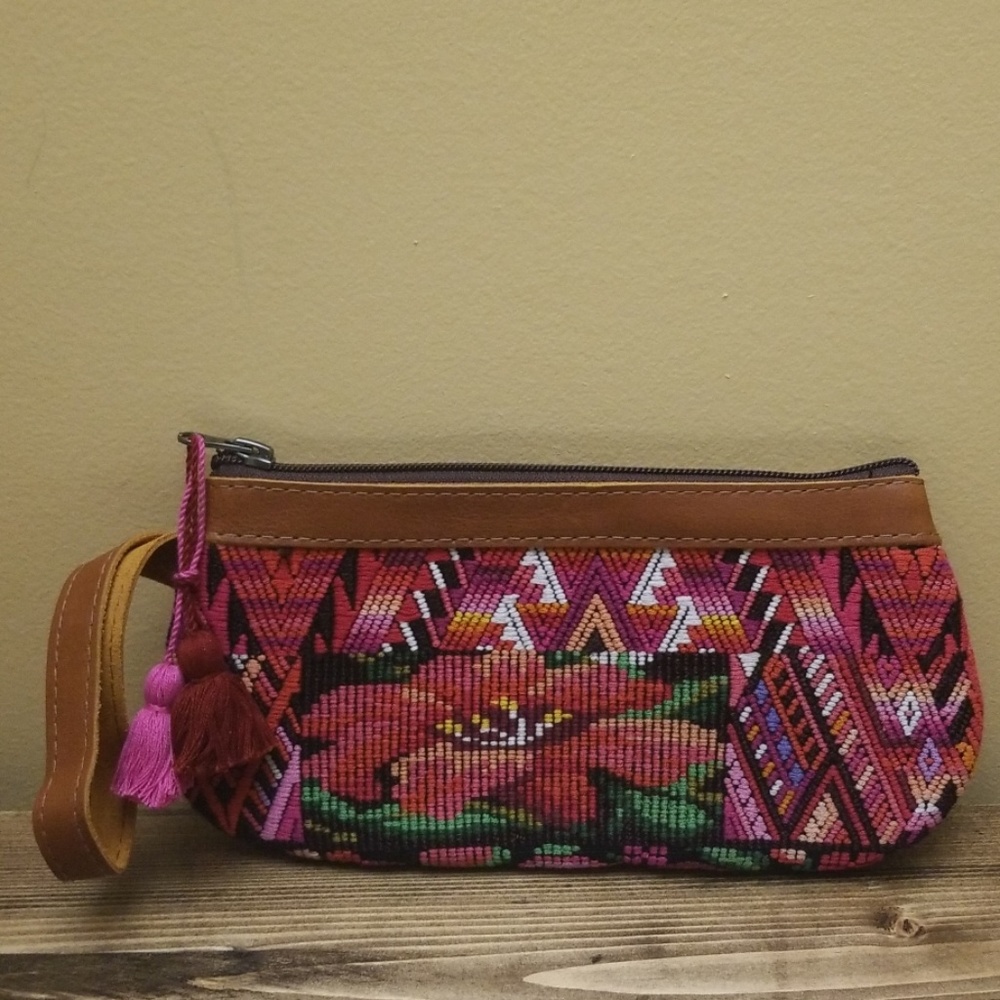 Nena and Co Clutch